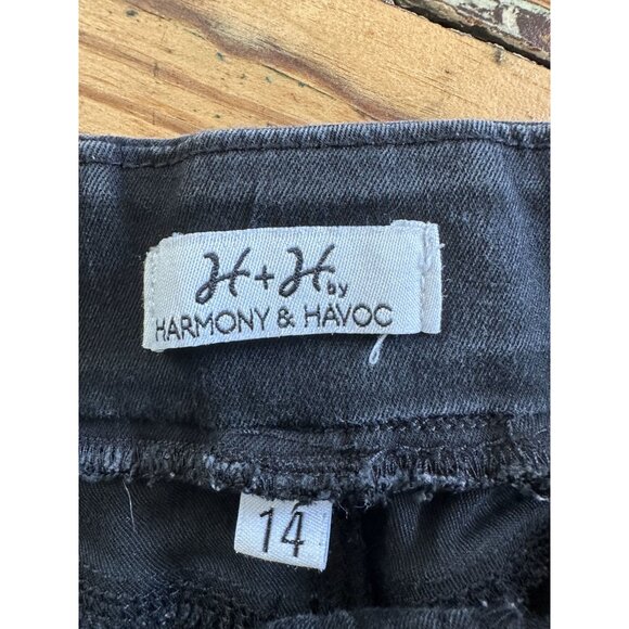 H&H By Harmony & Havoc Womens Black Shorts 14 pull on elastic‎ cottton long - Picture 4 of 7